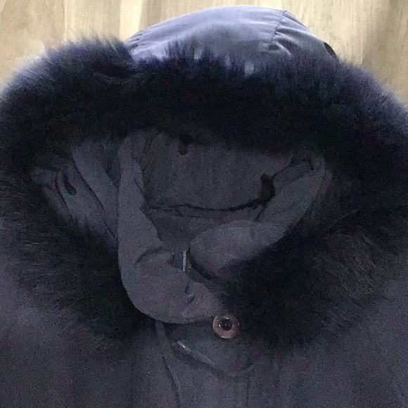 Nuage Ladies winter coat. - Picture 2 of 4
